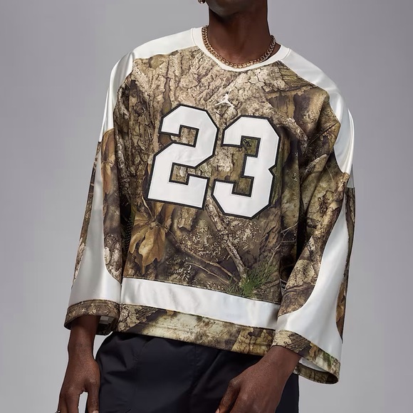 Jordan Other - Jordan Boys Camo Jersey top Medium olive Size 12-13 years